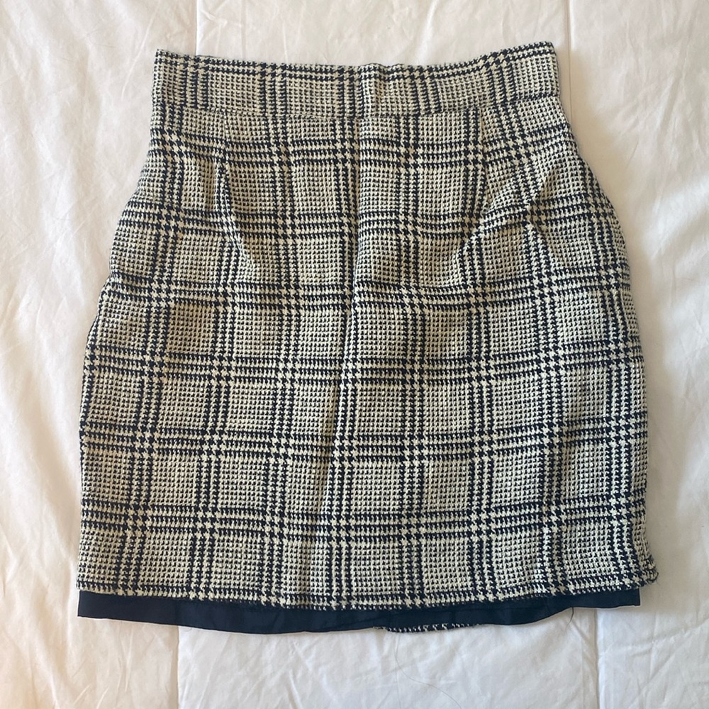 Expressions wool skirt
